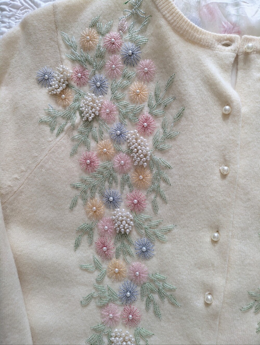 Vintage Ivory Embroidered & Pastel Beaded Floral Cardigan with Pearly Buttons - Picture 6 of 9